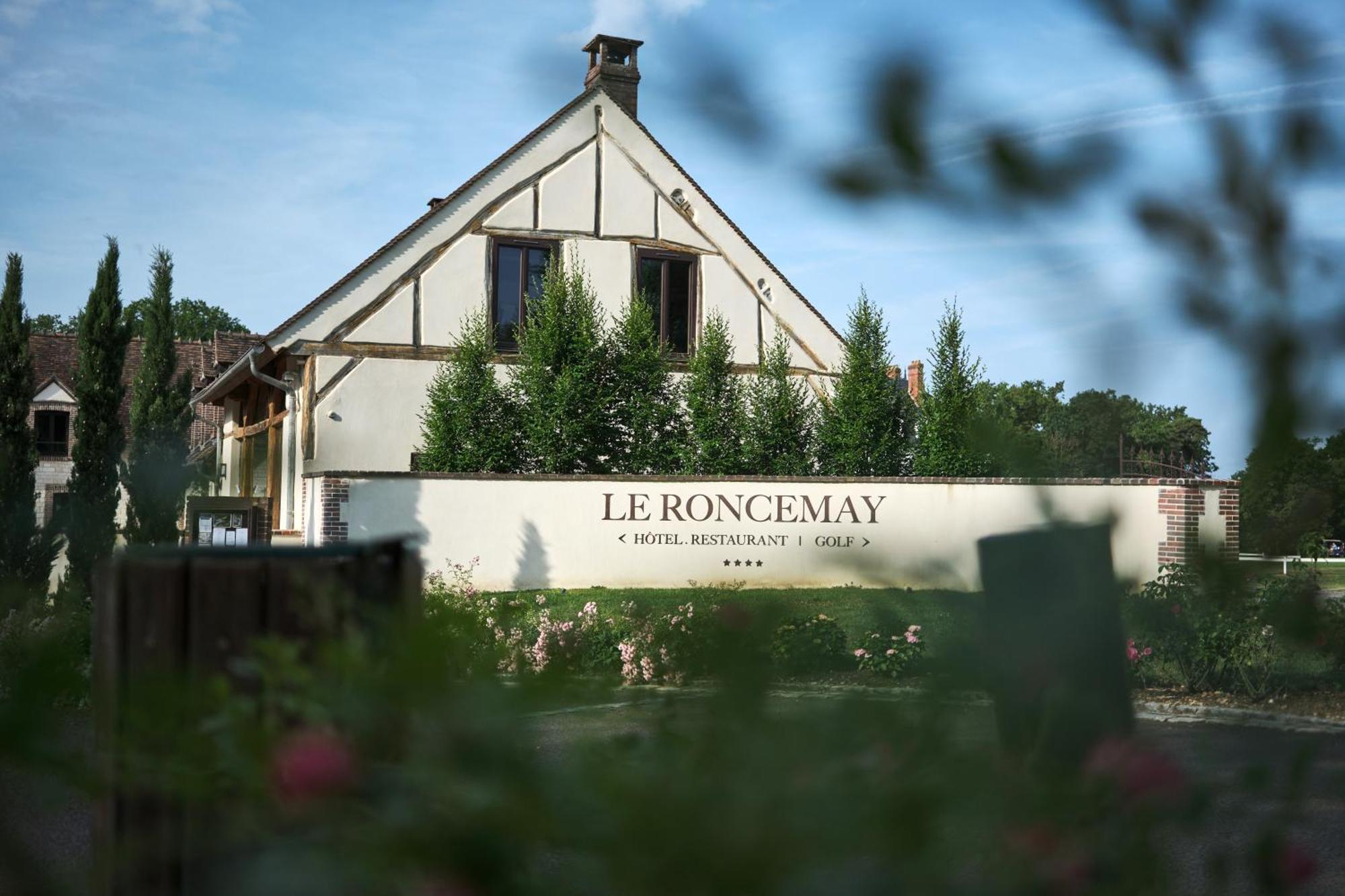 Domaine Du Roncemay - Hotel, Restaurants, Spa & Golf Aillant-sur-Tholon المظهر الخارجي الصورة