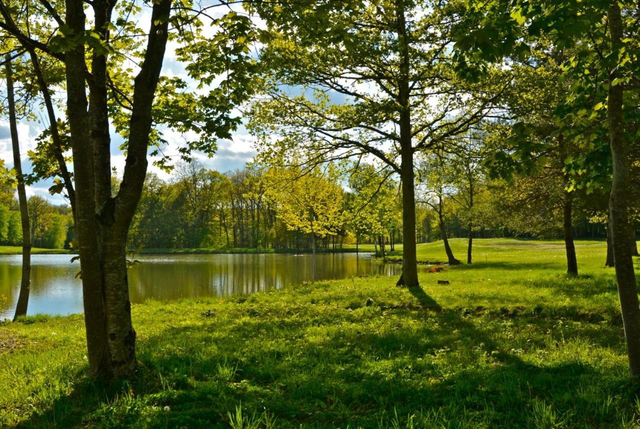 Domaine Du Roncemay - Hotel, Restaurants, Spa & Golf Aillant-sur-Tholon المظهر الخارجي الصورة